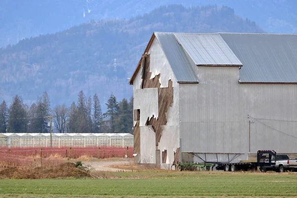 Nauwe Weergave Van Het Metaal Siding Een Boerderij Bouwen Die — Stockfoto