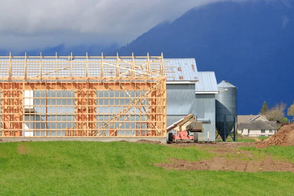 Profilansicht Des Holzrahmens Für Ein Landwirtschaftliches Gebäude Das Eine Neue — Stockfoto