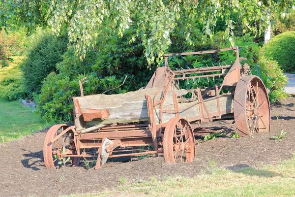 Ein Alter Jahrhundertwende Pionier Heuballen Steht Als Dekoratives Andenken Einem — Stockfoto