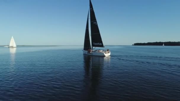 奥胡斯 2018年5月 帆船乘员组在阳光下 日德兰半岛 — 图库视频影像