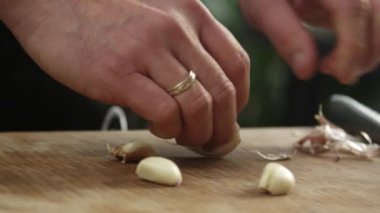 Şef peeling Sarımsak Kıyma kurulu, üzerinde Kapat