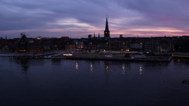 Drohne Über Der Uferpromenade Von Arhus Dänemark — Stockvideo