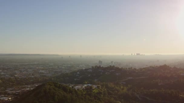 Lindo Tiro Aéreo Los Angeles Tendo Rápido Vislumbre Sol Sobre — Vídeo de Stock