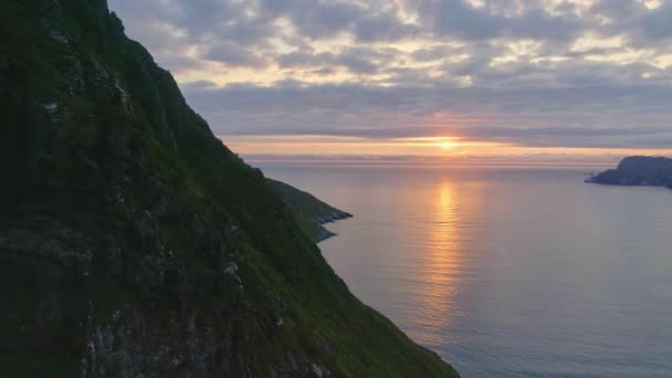 Dron Capturó Escenario Perfecto Para Sol Hoddevik — Vídeo de stock