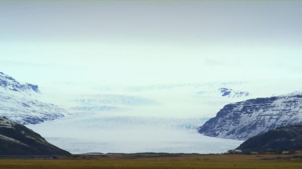 Panoramatický výhled na krajinu Islandu — Stock video