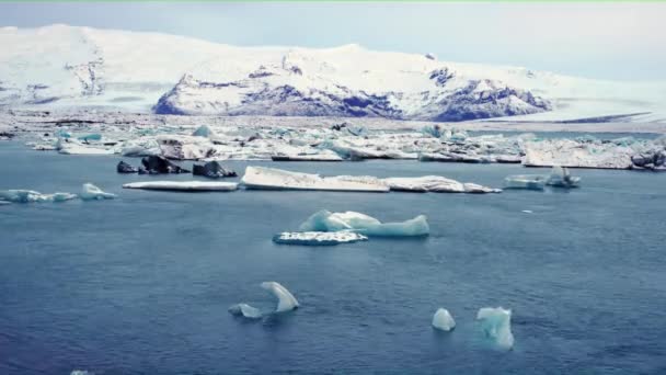 Panorámás kilátás nyílik a lagúna gleccser — Stock videók