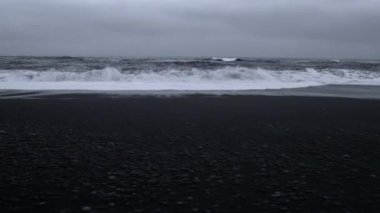 Frontal düşük düzeltilmiş açı çekim dalgalarının.