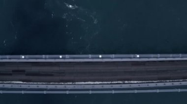 Ve köprü üzerinden