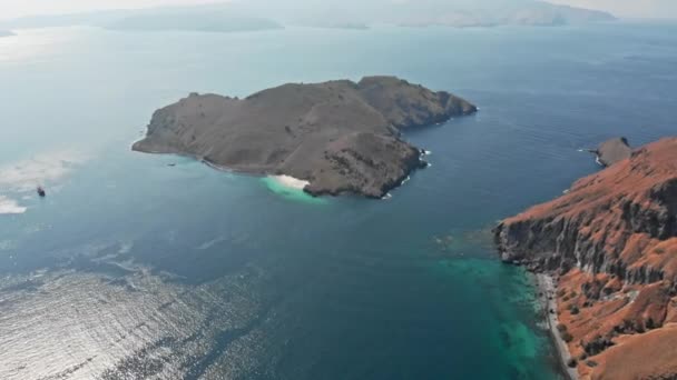Lille ø på Bali – Stock-video