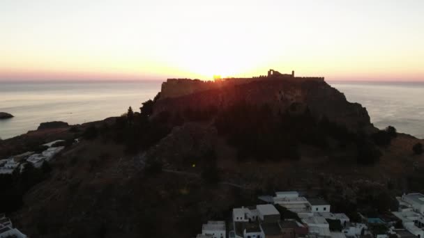 Veduta aerea dell'isola di Rodi durante l'alba — Video Stock