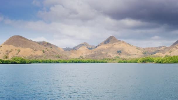 Pov Sshot from the Ocean of Hills and Green Shore — 图库视频影像