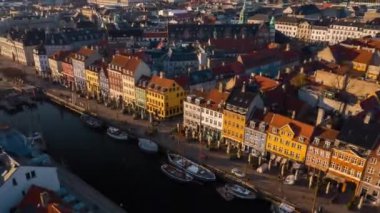 Nyhavn ve Danimarka Limanı 'ndaki Hiperlapse Hava Videosu
