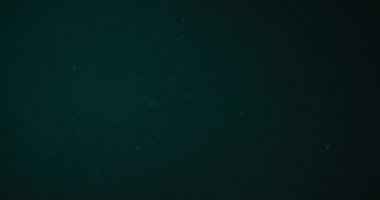 Parçacıkların parlatıcı etkisi