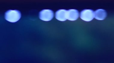 Damlalar , soğuk hava mavi arka plan