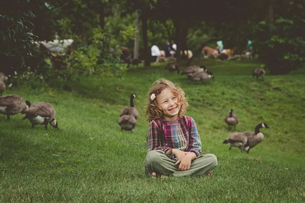 Portrait Little Girl Walking Field — Stock Photo, Image