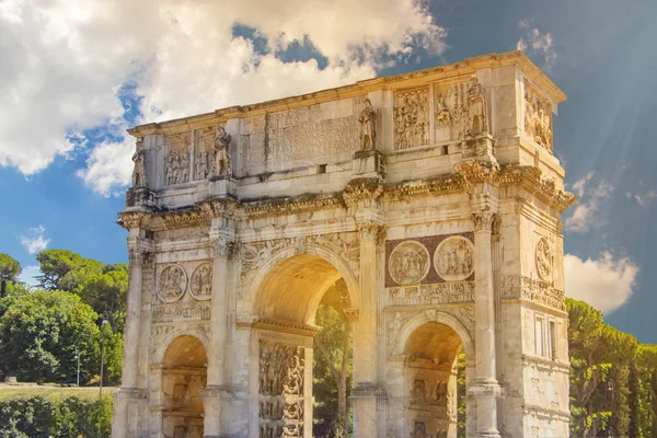 Panoráma Constantinus Colosseum Hogy Reggeli Napsütés Egy Diadalív Rómában Között — Stock Fotó