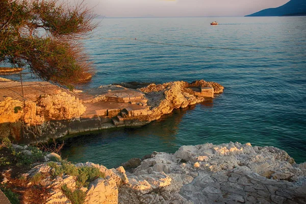 Solnedgång Över Havet Rabac Kroatien Det Vackra Natur Bakgrund — Stockfoto