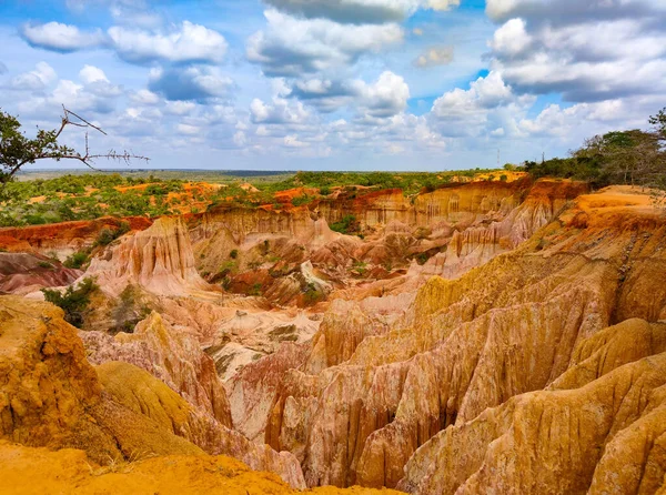 Blick auf die Höllenküche - geologische Formation. Marafa, Malindi Region, Kenia. Es liegt nahe der somalischen Grenze. Stockbild