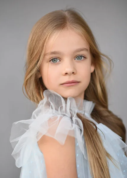 Portrait Little Girl Outdoors Summer — Stock Photo, Image