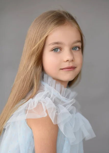 Portrait Little Girl Outdoors Summer — Stock Photo, Image