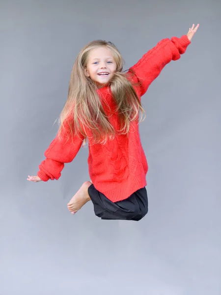 Portrait Little Girl Outdoors Summer — Stock Photo, Image