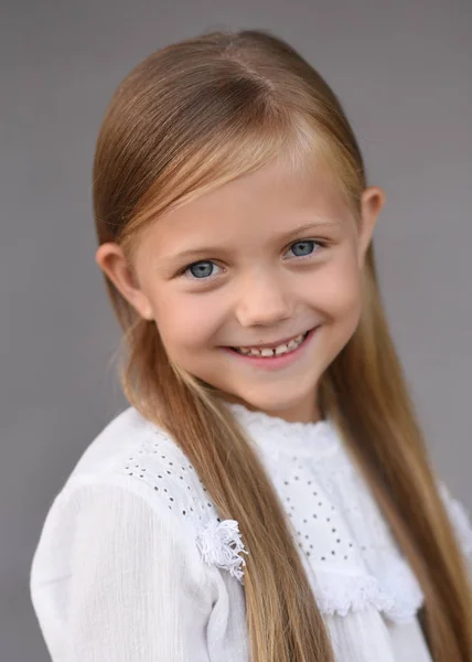 Retrato Niña Aire Libre Verano — Foto de Stock