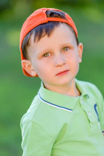 Porträt Eines Jungen Sommer Freien — Stockfoto