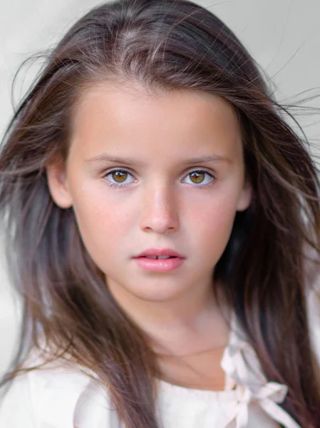 Retrato Menina Livre Verão — Fotografia de Stock