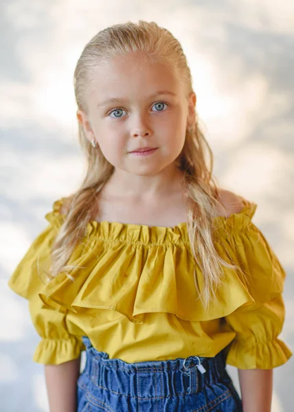 Retrato Niña Aire Libre Verano — Foto de Stock