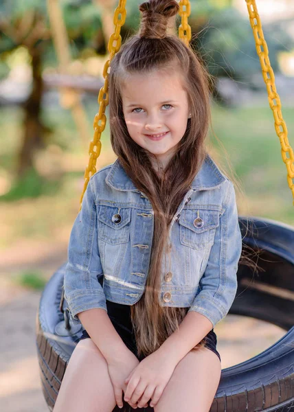 Retrato Niña Aire Libre Verano —  Fotos de Stock