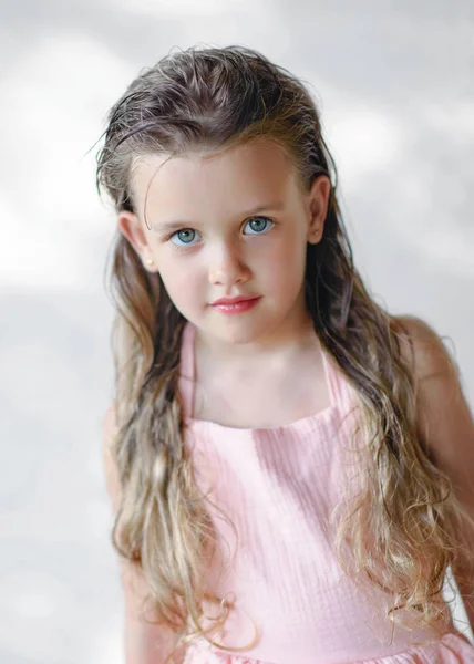 Retrato Menina Livre Verão — Fotografia de Stock