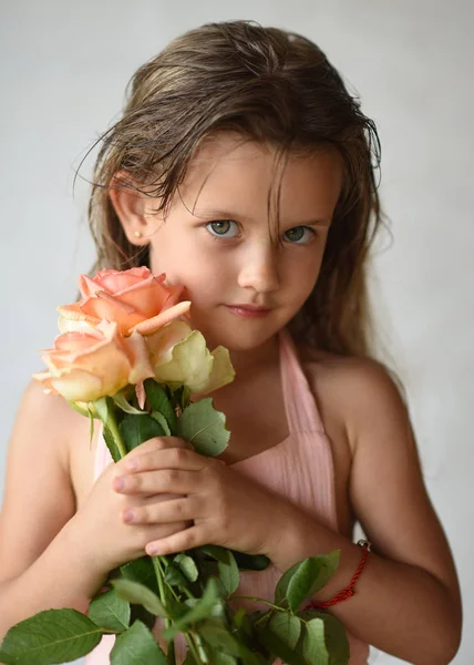 Retrato Menina Livre Verão — Fotografia de Stock