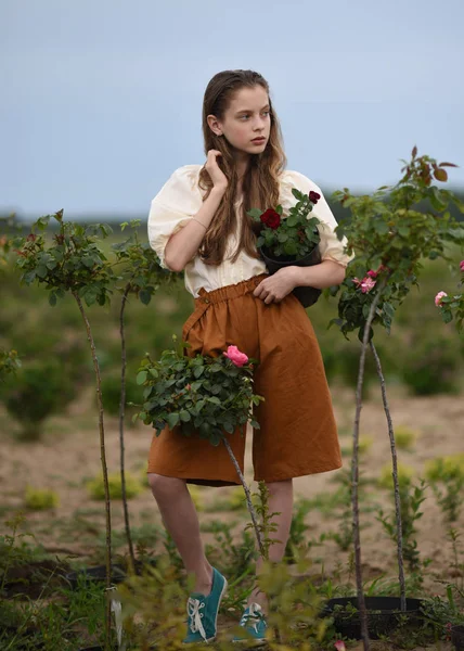 Portrait Fashion Model Girl Nature — Stock Photo, Image