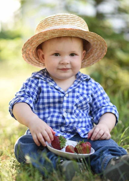 Portrait Little Boy Nature — Stock Photo, Image
