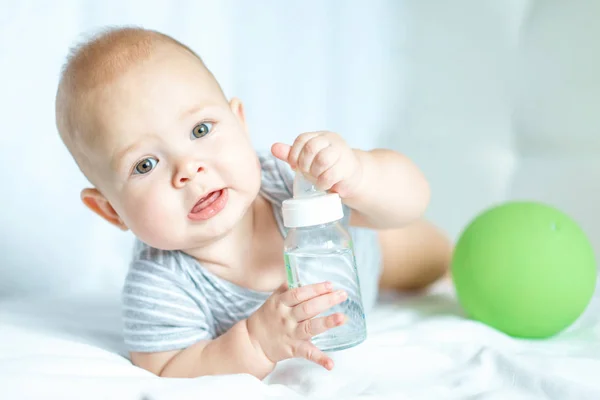 Portrait Little Boy Playing Summer Nature — Stock Photo, Image