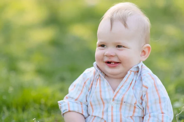 Portrait Little Boy Playing Summer Nature — Stock Photo, Image