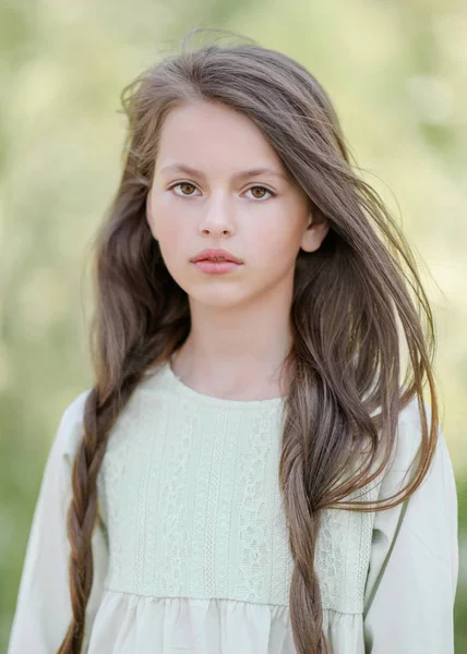 Portrait Little Girl Outdoors Summer — Stock Photo, Image