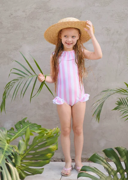 Retrato Niña Aire Libre Verano — Foto de Stock