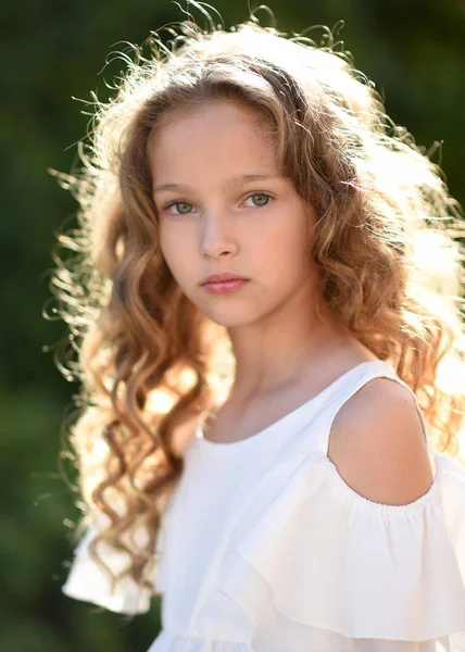 Portrait Little Girl Outdoors Summer — Stock Photo, Image