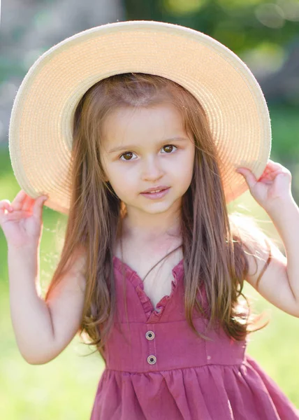 Retrato Niña Aire Libre Verano —  Fotos de Stock