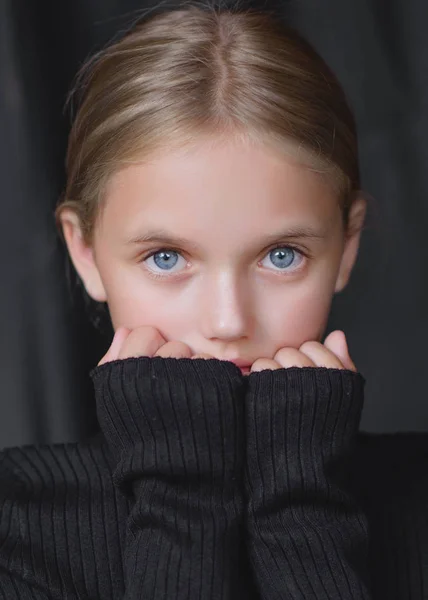 Portrait of little model girl in studio — Stock Photo, Image