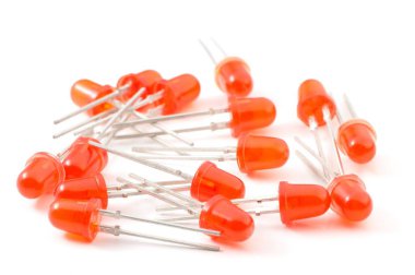 Kırmızı ışık yayıyor. Yakın plan öncülüğünde.