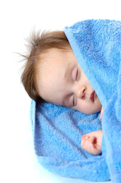 Close-up retrato de uma menina adormecida doce — Fotografia de Stock