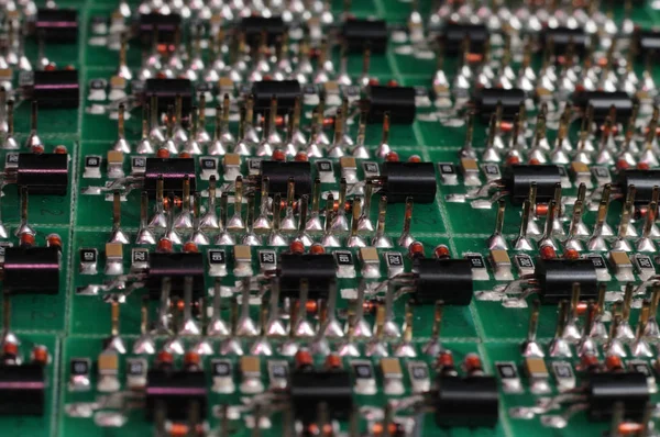 Close-up side view of a PCB board with SMD components — Stock Photo, Image