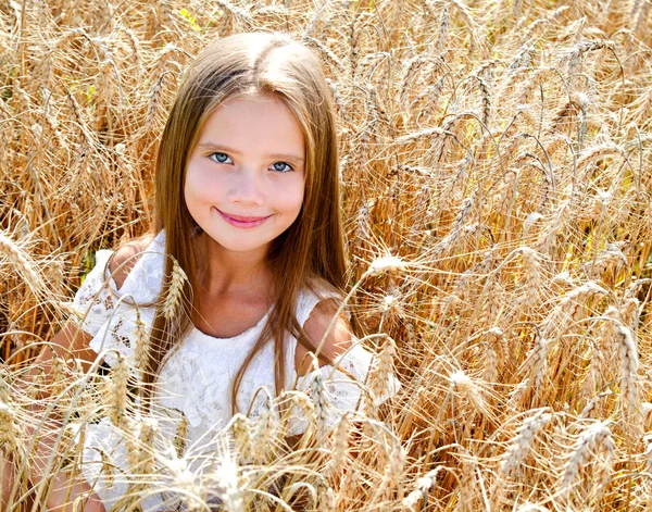 Smiling Cute Little Girl Field Wheat Outdoor — Stock Photo, Image