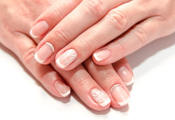 Unhas Mulher Com Belo Design Moda Manicure Francês Com Gemas — Fotografia de Stock