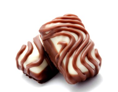 Çikolata şekerleme tatlılar ürün yelpazesine izole beyaz bir arka plan üzerinde