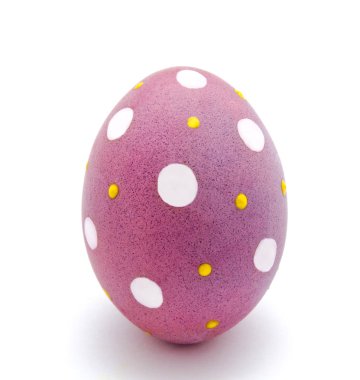 Mükemmel renkli el yapımı Paskalya beyaz izole yumurta