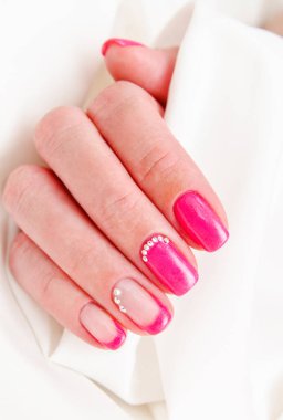  Güzel manikür moda tasarımı ile kadın tırnakları