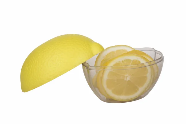 黄蓋とレモンのスライス レモンの中容量 — ストック写真